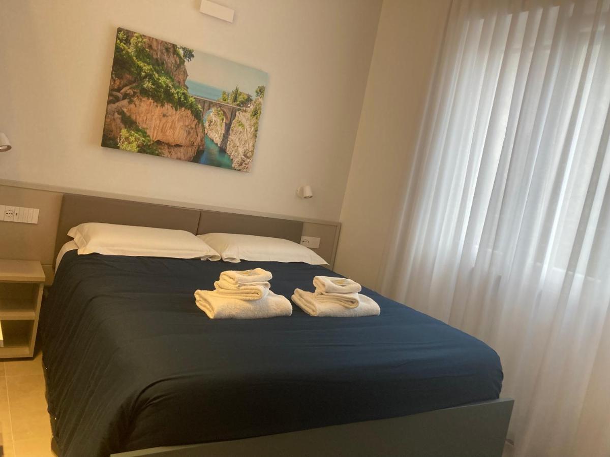 Divina Holiday - Rooms Maiori Ngoại thất bức ảnh