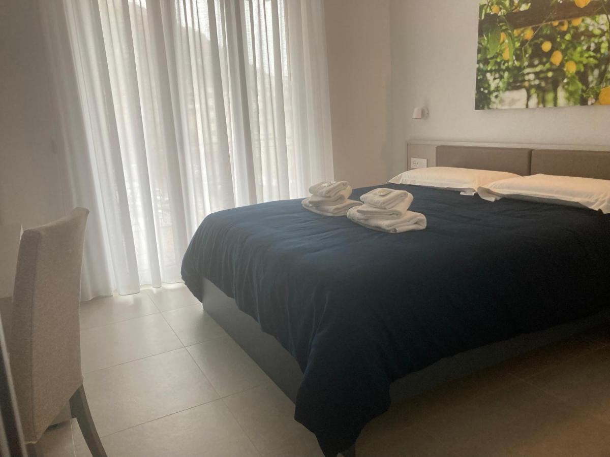 Divina Holiday - Rooms Maiori Ngoại thất bức ảnh